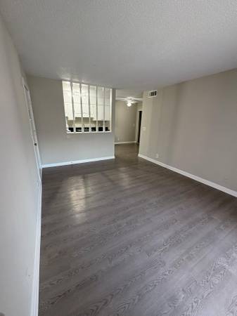 $1,350 / 2br - 870ft2 - Renta rebajada,estilo elevado! 🛋️/ Discounted rent, upgraded living (Nashville)63673250425601122