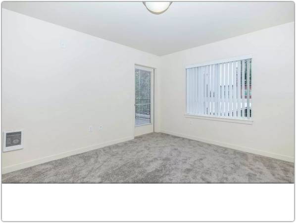 $1,725 / 1br - 600ft2 - Nestled in Comfort: Your Search Ends Here! (Shoreline)63786614099587123