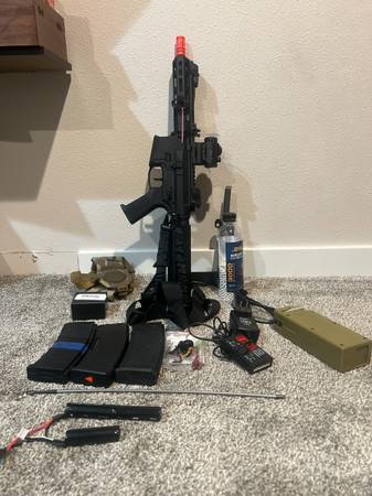 Airsoft rifle and accessories for sale 1