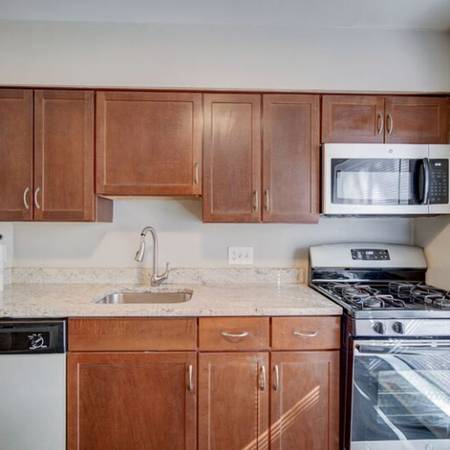 $1,888 / 2br - 1020ft2 - In Lincolnia VA, Carpet, 2B/2B (4905 Southland Ave, Lincolnia, VA)64040030857858121
