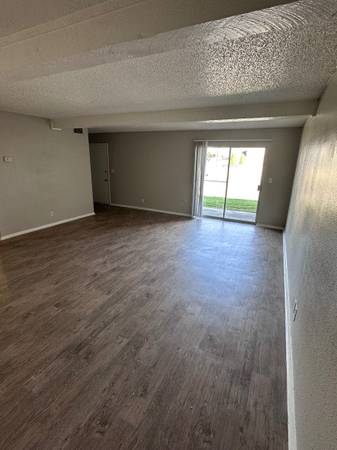 $1,135 / 2br - 1192ft2 - LOOK AND LEASE SPECIAL !!! WAIVED ADMIN AND APP FEE (TULSA)63982279557250123