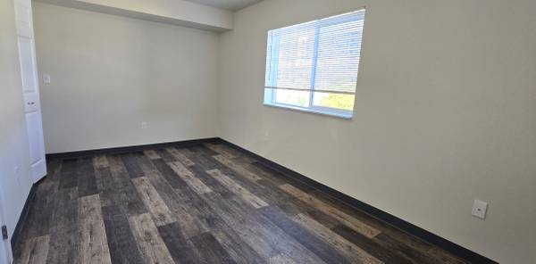 $1.450 / 1 habitación - 553 pies² - ¡Alquiler reducido en este nuevo apartamento de 1 habitación! (Campus)63373573369217124