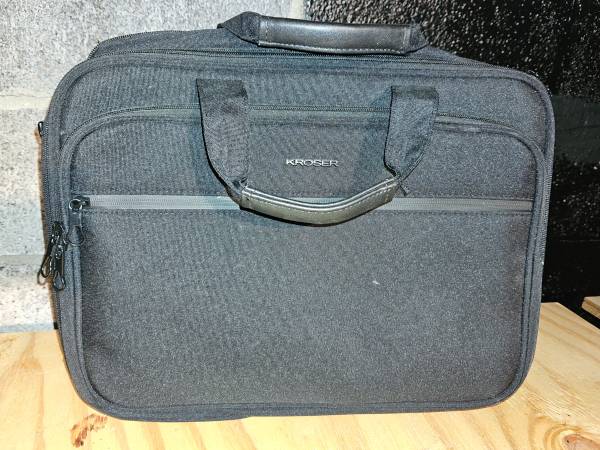 Lap Top Carry Bag 1