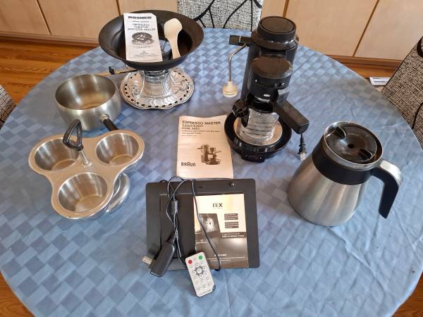 Moving-Assorted Small Appliances 1