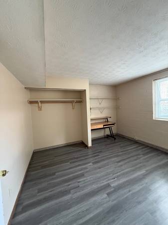 $949 / 2br - 2 Bed 1 bath apt near UA football stadium63661042260099123