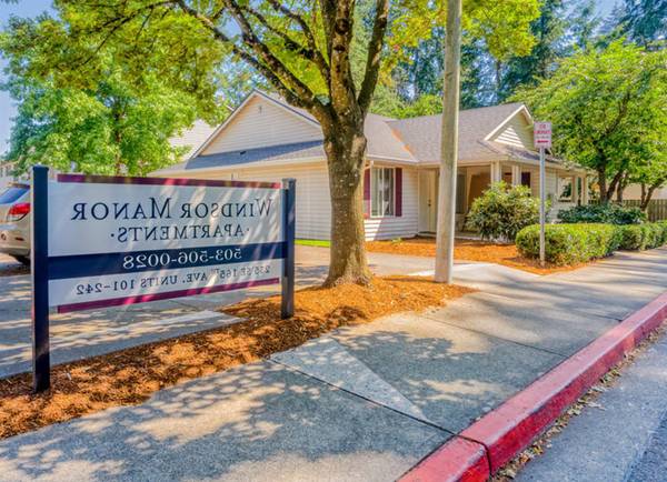 $1,550 / 2br - GET $1700 OFF NOW - Ceiling Fans, Balcony / Patio with Wood Flooring (Glenfair)63914853908483121