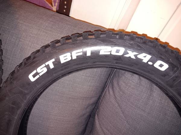 Cst bft 20 × 4.0 ebike tires - $20 (South Philadelphia)63442996387585121
