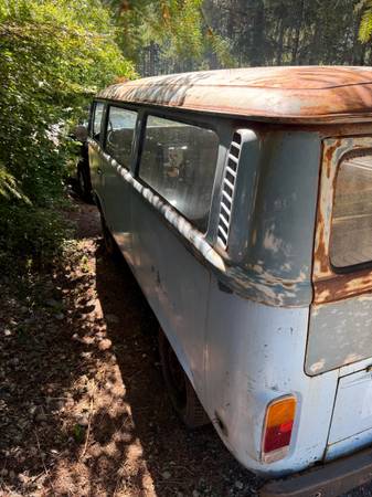 Furgoneta VW Bus Vanagon Westy Westfalia clásica del 1976 - $3.900 (Beach Crest)63475231661699123