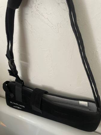 DonJoy 11-0449-4-06000 UltraSling II Shoulder Immobilizer, Black 1