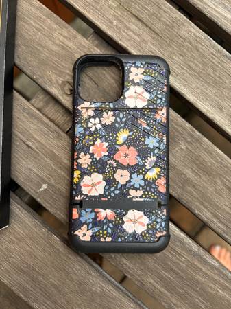 iPhone 13 mini case / screen and camera protector 1