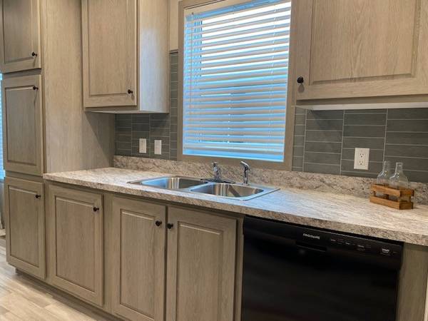 $1450.00 / 3br - 1152ft2 - Looking for a New Place Check Out Summerhill Village63793453232385123