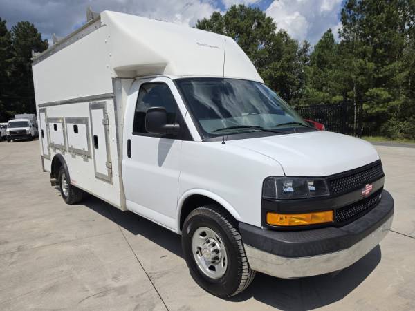 2021 Chevrolet Express 3500 Rockport - Photo 7