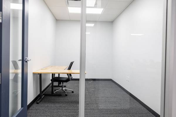 $599 Modern Private Offices Starting at $599 – Tour Today! (Downtown Milwaukee)64151640396163124
