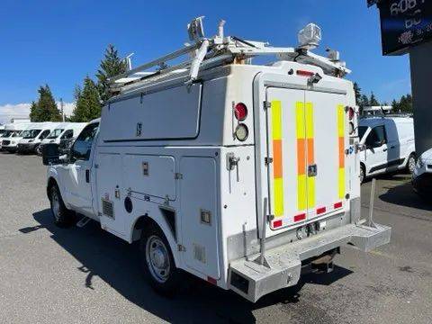 2013 Ford F350 Super Duty Cabina Regular XLT Camioneta 2D 8 pies - $19,995 (Lynnwood)63469776826883122