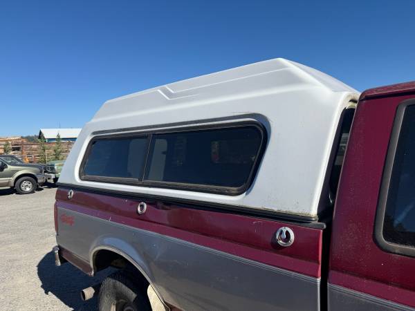 Locking canopy fits long bed fords f150 f250 f350 1970-1997  Does not leak  Come 1