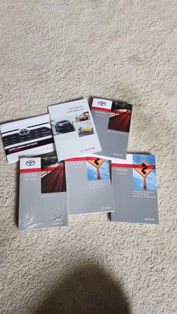 Toyota Tacoma owner manuals 1