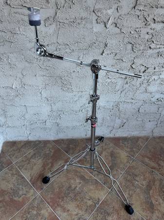 Gibraltar 5709 Medium Weight Boom Cymbal  Stand (B07-1026) 1