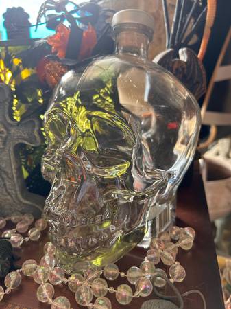 Crystal Skull Decanters 1