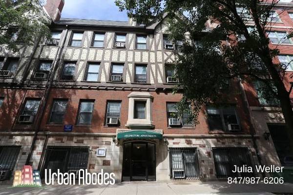 $1,350 / 400ft2 - $300 OFF FIRST MONTH'S RENT! Lavish Studio, 1 Bath in Lincoln Park (Lincoln Park)64041475510019120