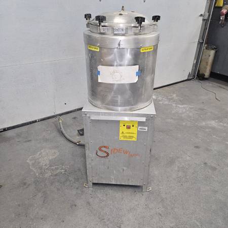 New solvent recycler auto body 1