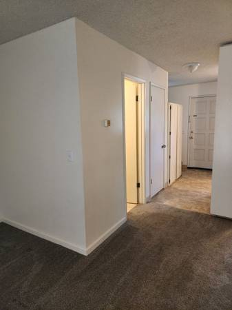 $2,095 / 2br - 1100ft2 - 6 Weeks Free 2 bed 1.5 bath great neighborhood (Cotati)63824145360003124
