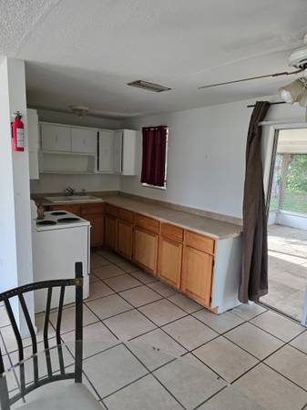 SW Ocala $1,275 2/1 1