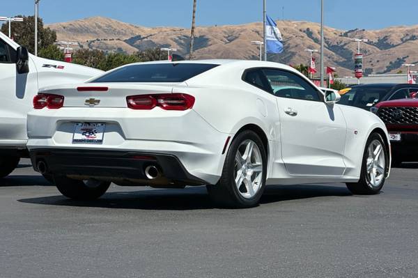 2020 Chevrolet Chevy Camaro 1LT - $22,745 (Fremont, CA)63622780894979123