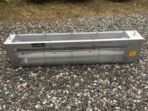 Insect-O-Cutor Energy Efficient Horizontal Unit 1