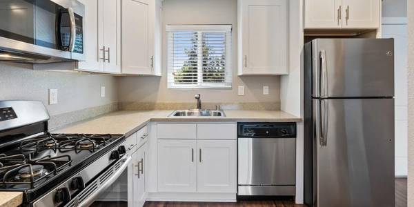 $2,799 / 2br - 744ft2 - Mantenimiento de Emergencia las 24 Horas, Comunidad de Acceso Controlado (fremont / union city / newark)63668111558403121