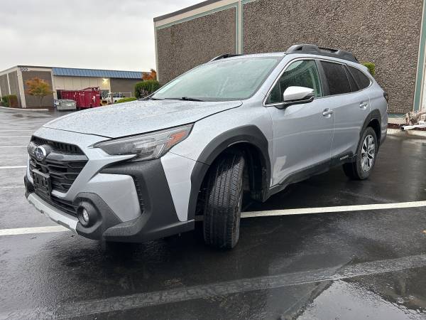 2023 Subaru Outback Limited 1
