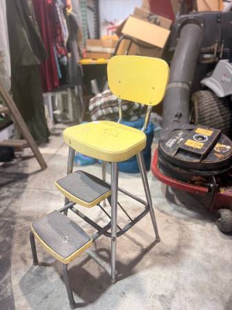 Step chair 1