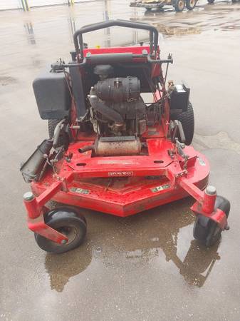 Zero turn mower 1