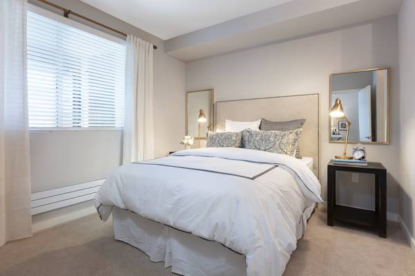 $4,025 / 2br - 1037ft2 - Leasing Offer 1- Month Free! Schedule a tour today. (corte madera)63851970869635123