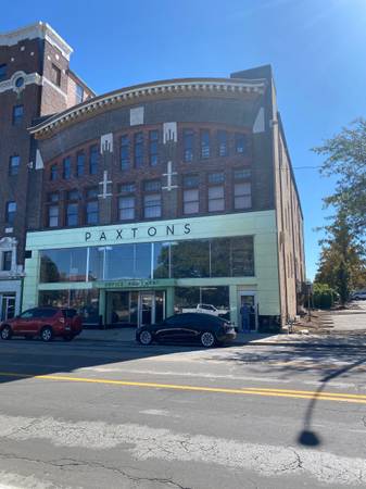 $1,100 / 1br - Unique Apartment in Historic Paxton Building (Downtown)64018614801922120