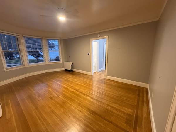 $1,800 / 1br - 750ft2 - ✨ Spacious 1 Bedroom, 1 Bath Apartment in the Heart of Midtown! ✨ (Sacramento)63961336134786122