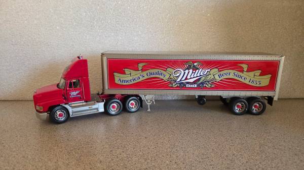 Franklin Mint Mack Miller Beer Truck Trailer 1/43 Diecast 1