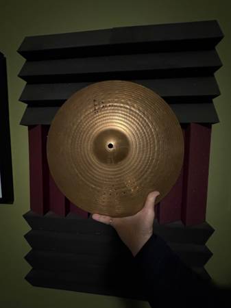 Zildjian 16” Crash - Vintage Hammered 1