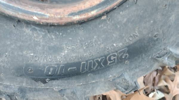 Side by side tire 1