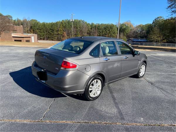 2008 Ford Focus SEL 1