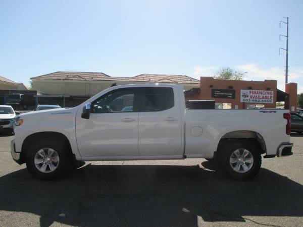 2020 Chevrolet Silverado 1500 Double Cab LT Custom 4x4 Pickup/Like NEW - $21,975 (cave creek/union hills)63616969675905123