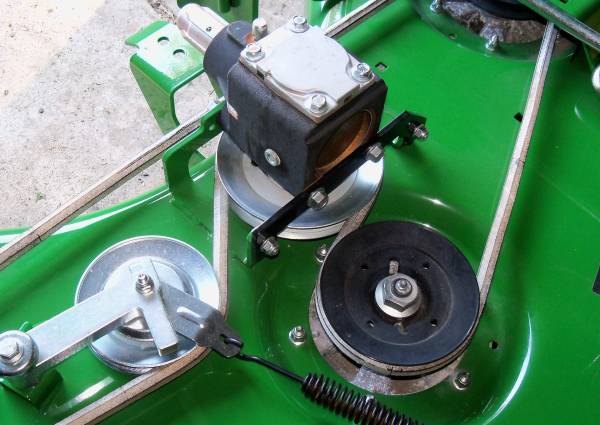 Primary Air Filter And Secondary Air Filter Fit For John Deere 1023E 1025R 1026R 2025R 2026R 2400 2550 2700 2750,Replace#LVU34503 LVU34504