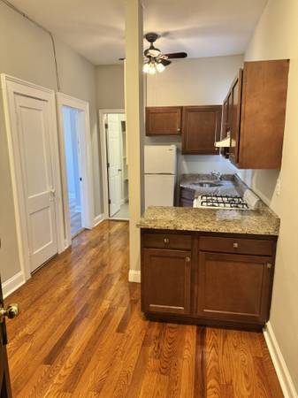 $2,950 / 2br - Allston 2 Bed/1 Bath Apartment | Commonwealth Ave (Allston)64213550649857121
