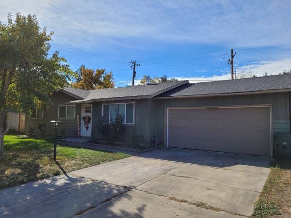 $825 1br - Northeast Bend 3 bedroom 2 bath room for rent (Bend)63839294991875120