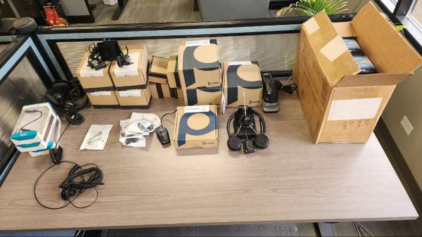 Office phone headset systems 1