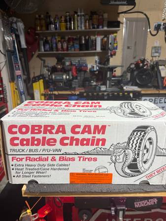 COBRA CAM SNOW CABLES 1