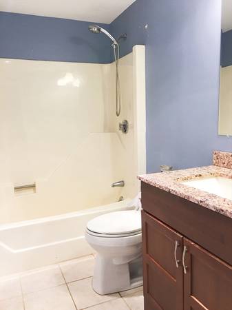 $3,000 / 2br - 1234ft2 - Medford 2ba w/ Parking & In-Unit Laundry - Available Now (Medford)64213547910019122