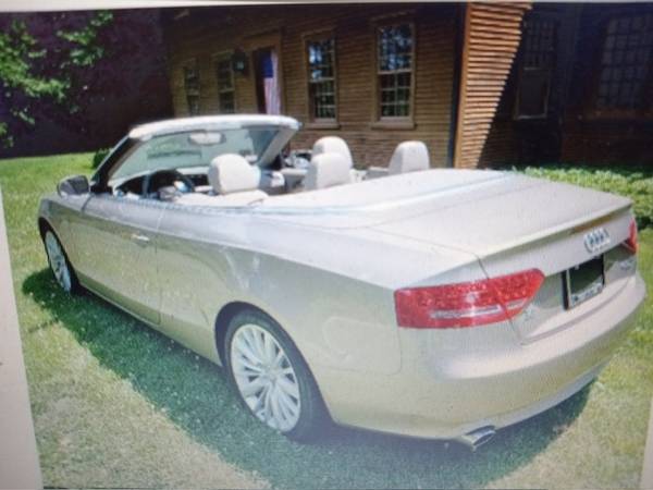 2011 Audi A5 Convertible - Only 7K miles - $20,000 (Granville)63470783873537122