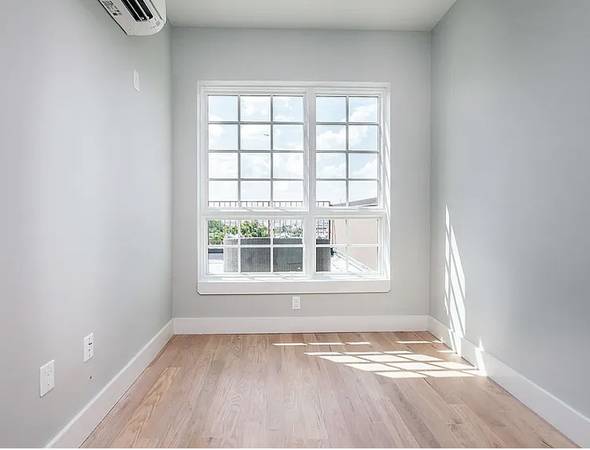 $3,000 / 1br - A spacious 1 bed in Ridgewood (Queens)63816576424961123