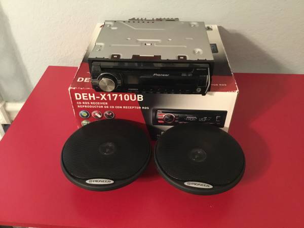 Pioneer Car CD Receiver and Coaxial Speakers 1