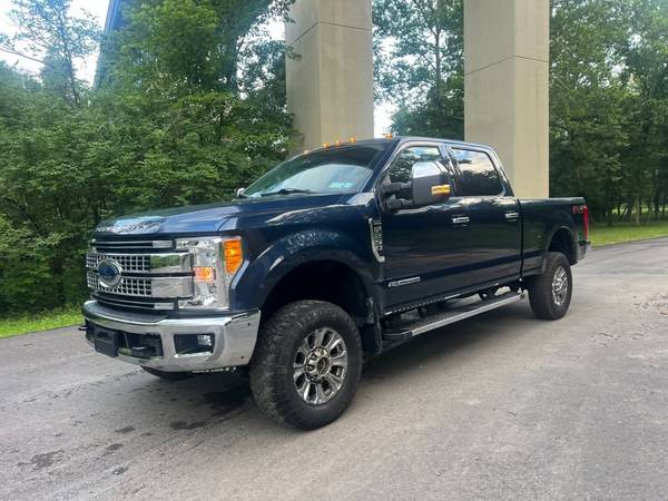 2017 Ford F250 SUPER DUTY Crew Cab Lariat FX4 4x4 Pickup 79k Miles - $39,90063625169639811121